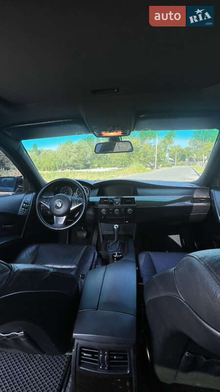 Седан BMW 5 Series 2004 в Белой Церкви