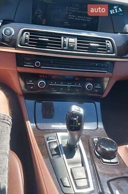 Седан BMW 5 Series 2013 в 
