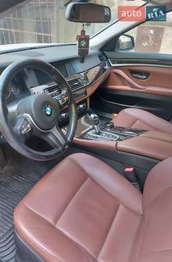 Седан BMW 5 Series 2013 в 