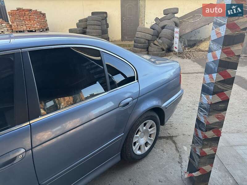 Седан BMW 5 Series 2001 в Сумах