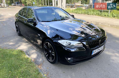 Седан BMW 5 Series 2013 в 