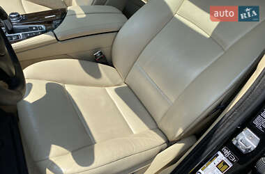 Седан BMW 5 Series 2013 в 