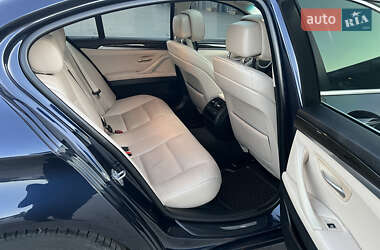 Седан BMW 5 Series 2013 в 