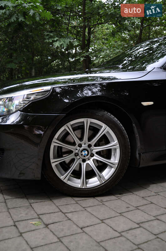 Седан BMW 5 Series 2008 в Львове