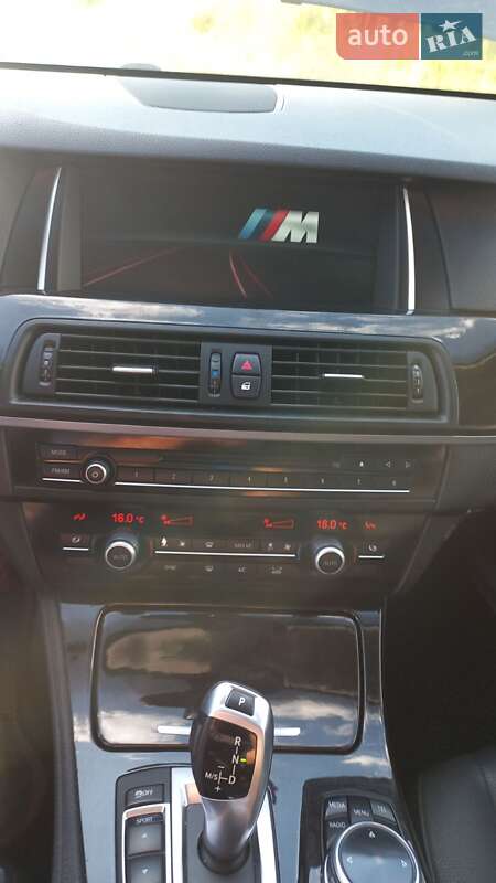 Седан BMW 5 Series 2014 в Нововолынске