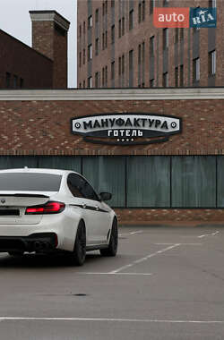 Седан BMW 5 Series 2018 в 
