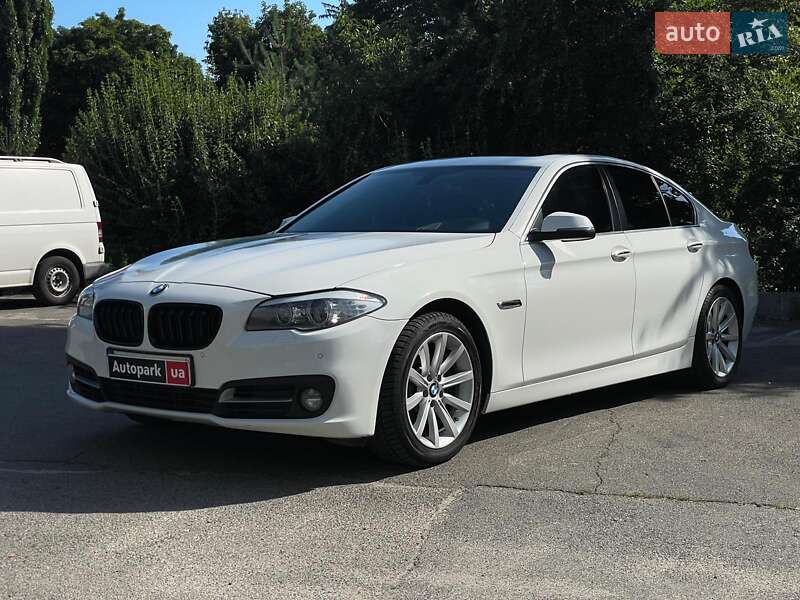 Седан BMW 5 Series 2015 в Києві