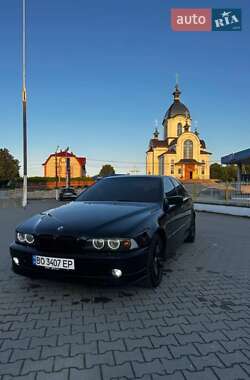 Седан BMW 5 Series 2000 в Бучаче