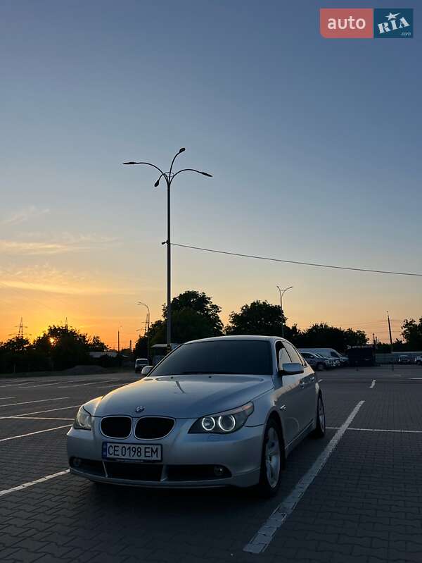 BMW 5 Series 2004