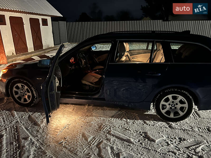 Універсал BMW 5 Series 2004 в Рівному