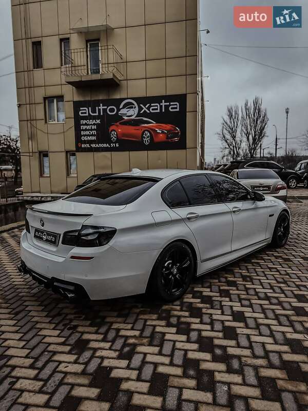 Седан BMW 5 Series 2014 в Николаеве