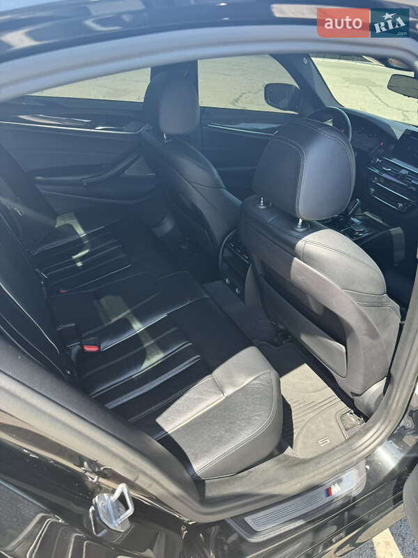 Седан BMW 5 Series 2017 в Миколаєві