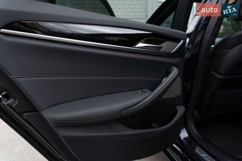 Седан BMW 5 Series 2022 в Киеве фото 33 Седан BMW 5 Series 2022 в Киеве