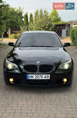 Седан BMW 5 Series 2004 в Березному