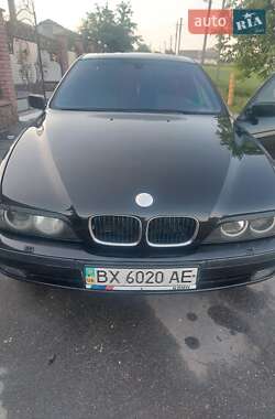 Седан BMW 5 Series 1998 в Городке
