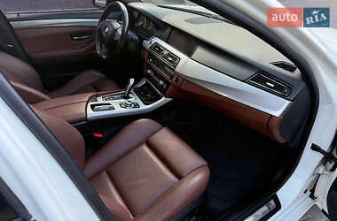 Седан BMW 5 Series 2012 в 