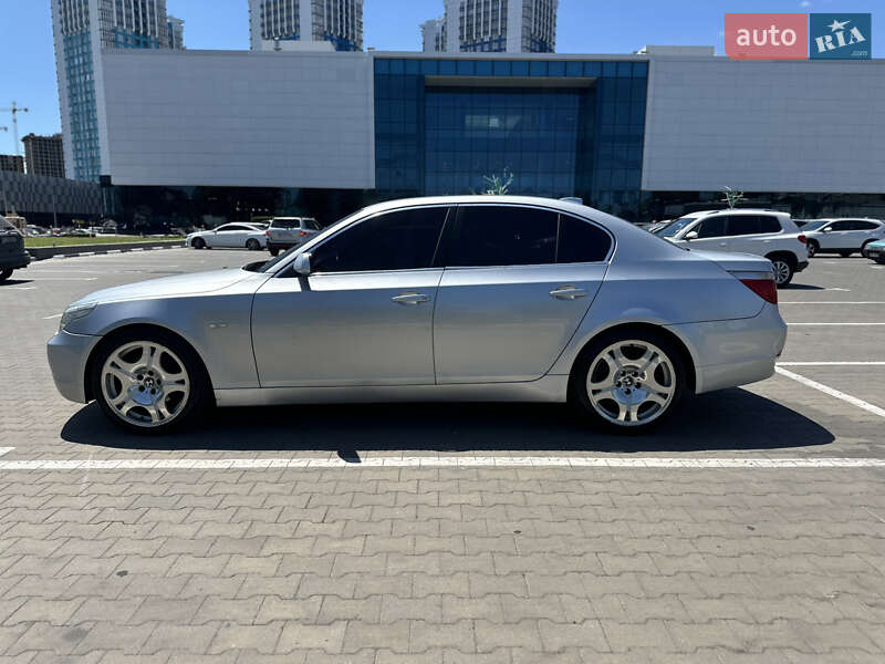 Седан BMW 5 Series 2005 в Одессе