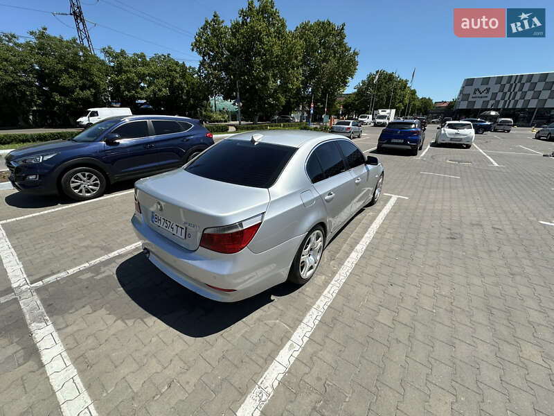 Седан BMW 5 Series 2005 в Одессе