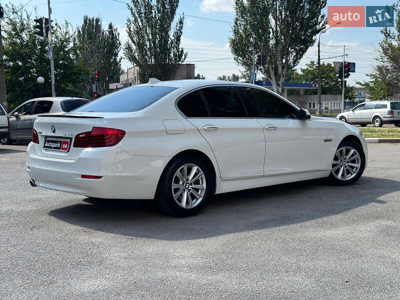 Седан BMW 5 Series 2015 в Запорожье