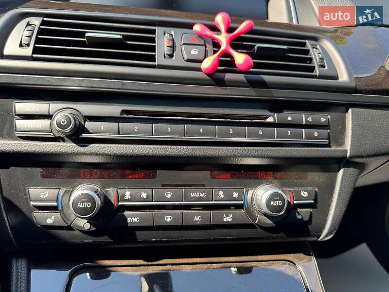 Седан BMW 5 Series 2015 в Запорожье