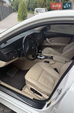 Седан BMW 5 Series 2009 в 