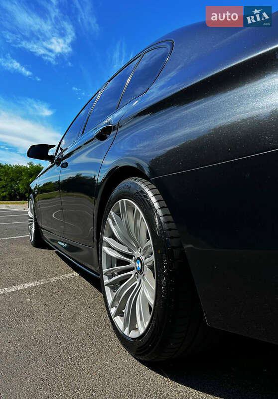 Седан BMW 5 Series 2013 в Киеве