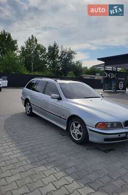 Универсал BMW 5 Series 1998 в 