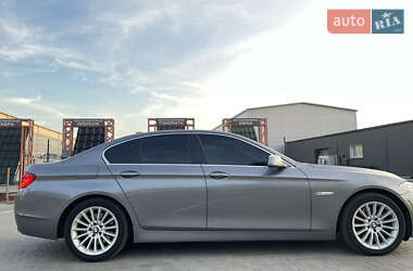 Седан BMW 5 Series 2012 в 