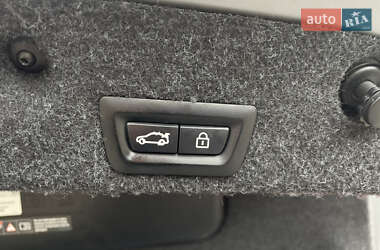 Седан BMW 5 Series 2012 в 