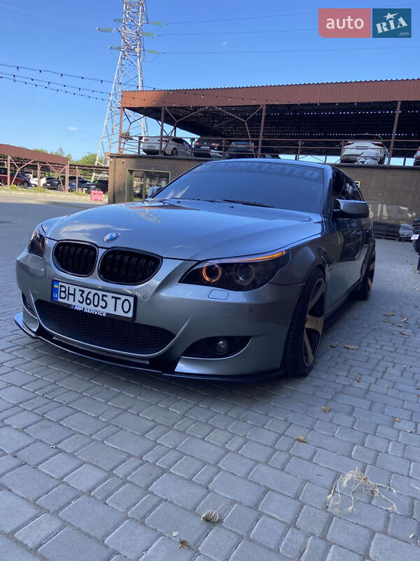 Универсал BMW 5 Series 2009 в Одессе