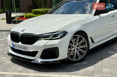 Седан BMW 5 Series 2017 в Ужгороді