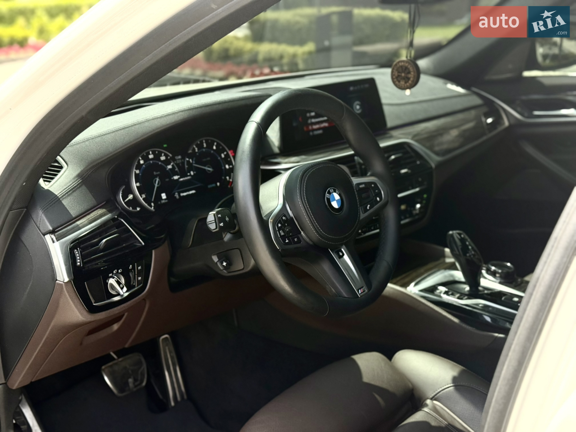 2017 BMW 5er - мініатюра 15