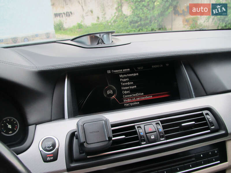 Седан BMW 5 Series 2015 в Коломые
