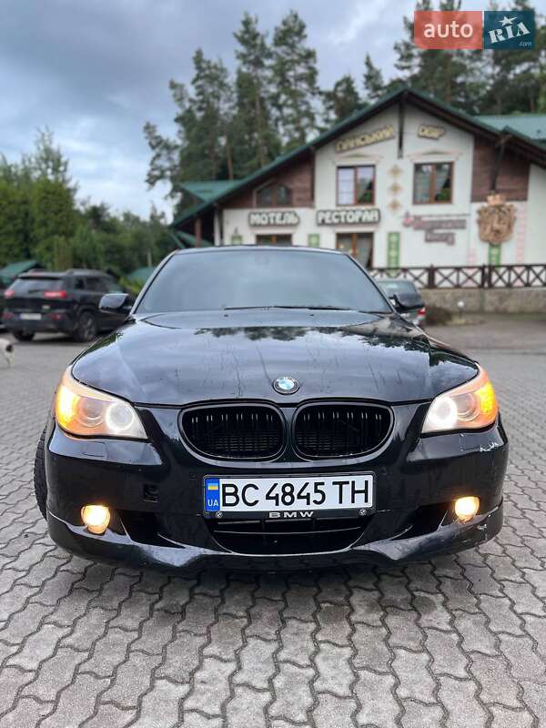 Седан BMW 5 Series 2008 в Львове