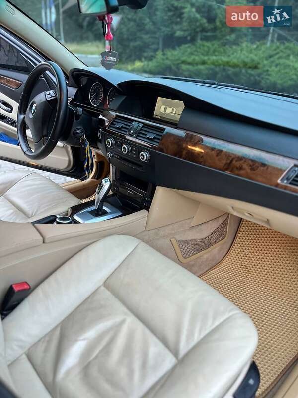 Седан BMW 5 Series 2008 в Львове