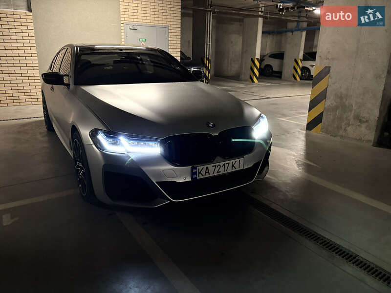 Седан BMW 5 Series 2018 в Киеве