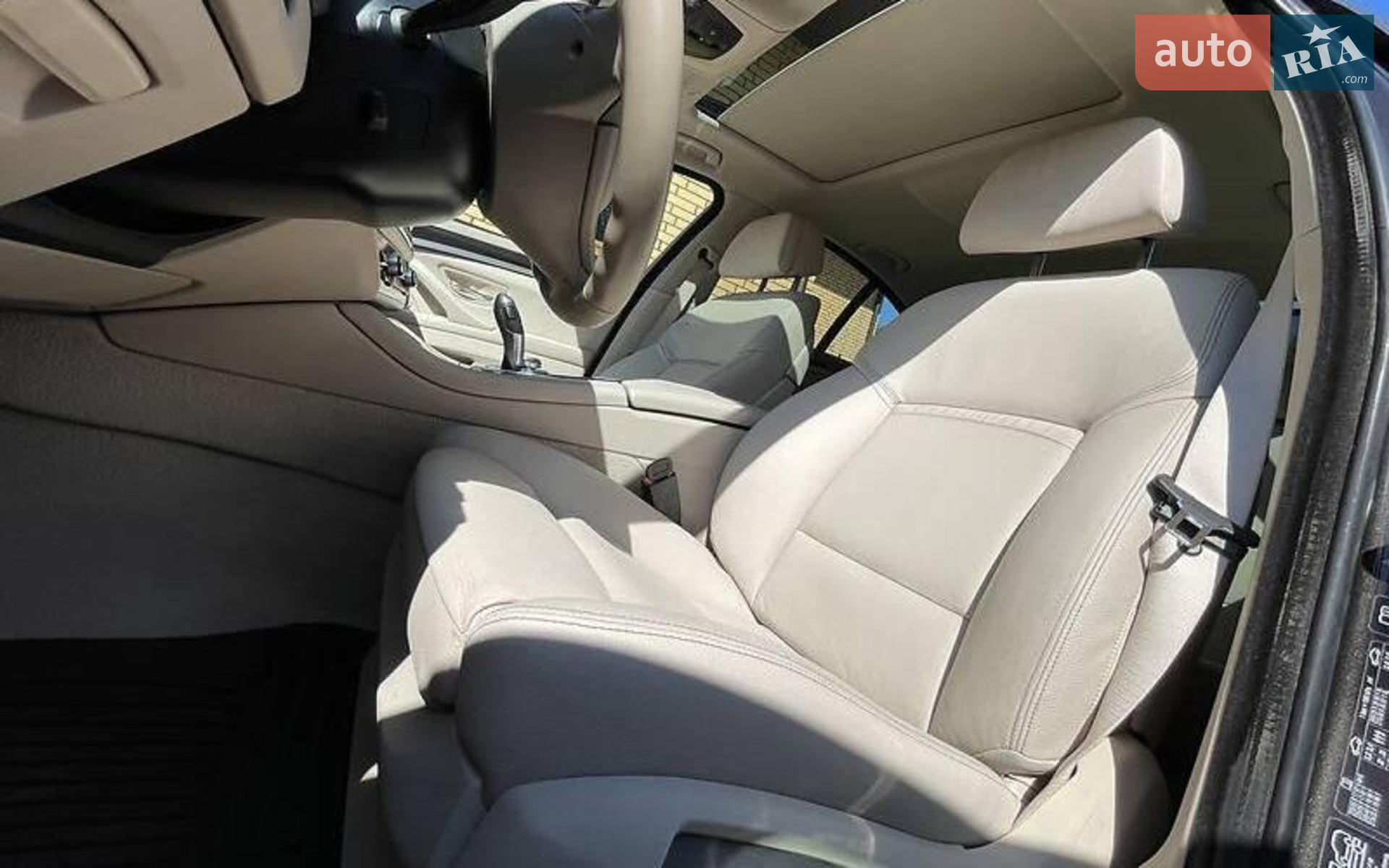 2013 BMW 5er - мініатюра 9