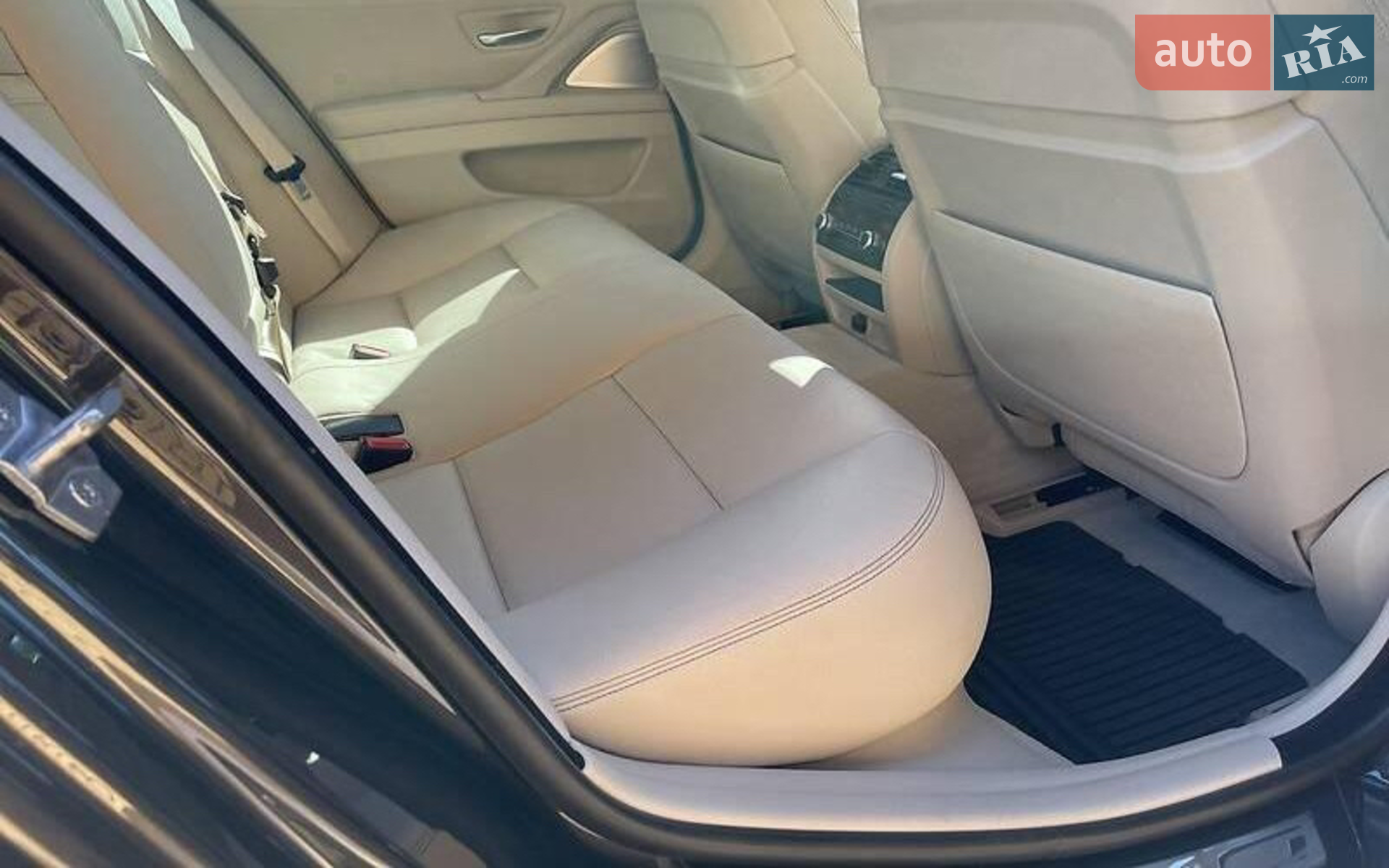 2013 BMW 5er - мініатюра 19