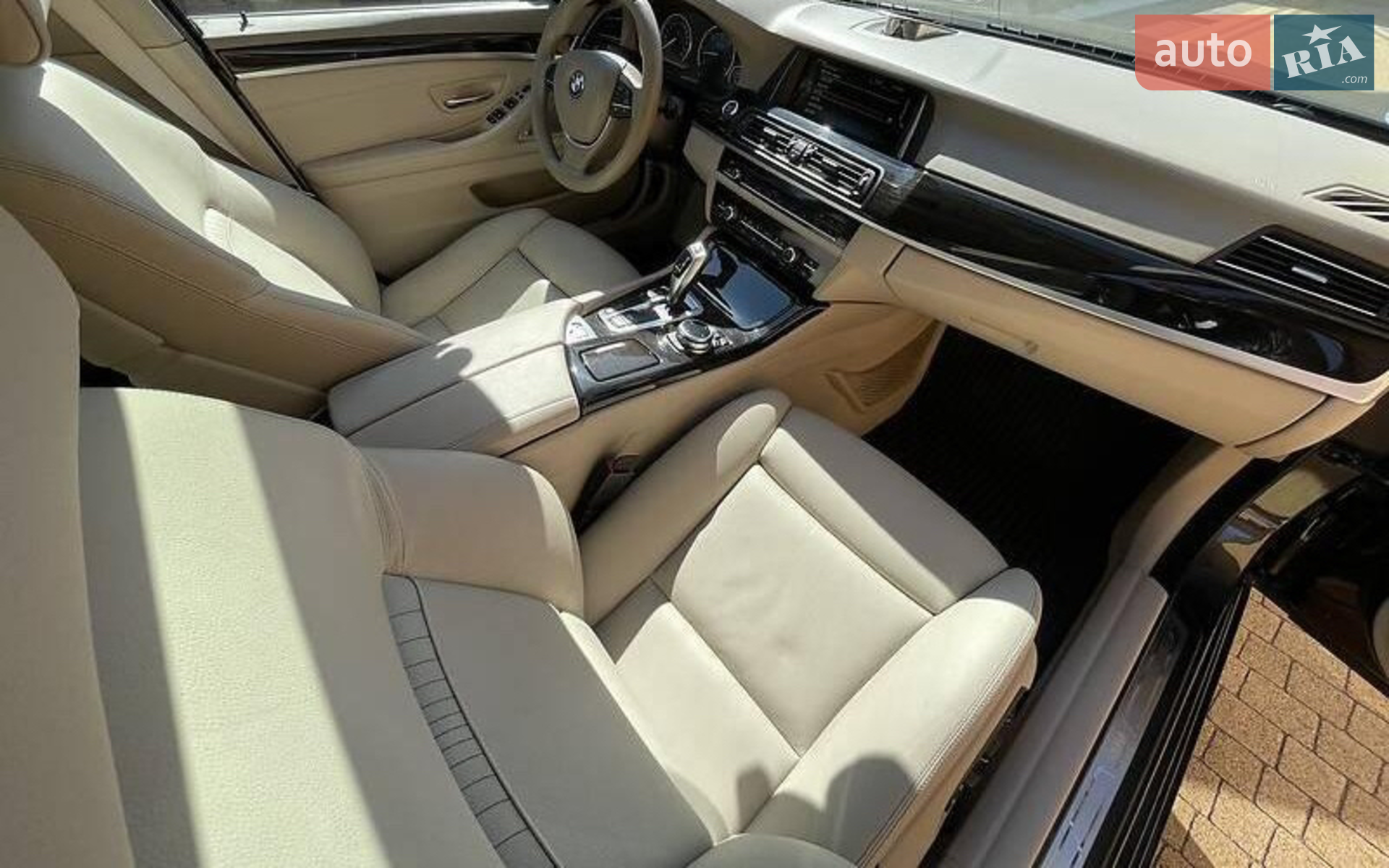 2013 BMW 5er - мініатюра 14