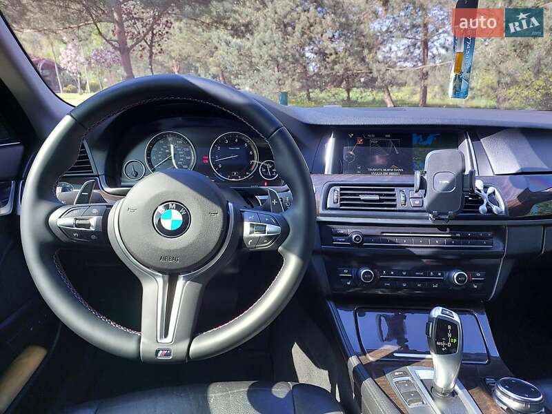 Седан BMW 5 Series 2014 в Трускавце