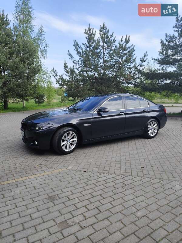 Седан BMW 5 Series 2014 в Трускавце