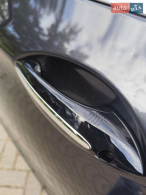 Седан BMW 5 Series 2014 в Трускавце