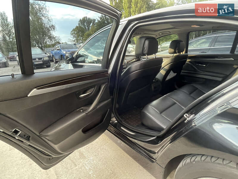 Седан BMW 5 Series 2012 в Києві