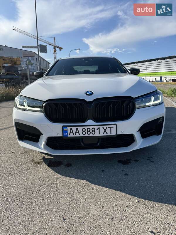 Седан BMW 5 Series 2017 в Киеве