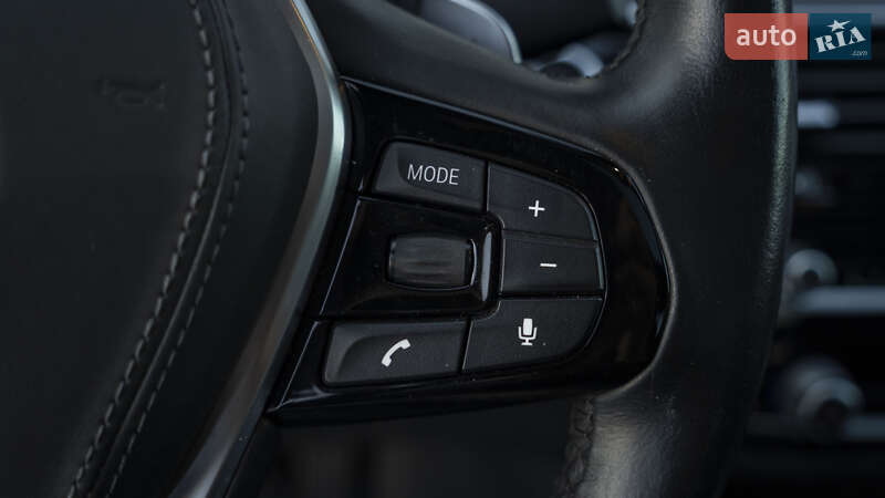 Седан BMW 5 Series 2018 в Киеве