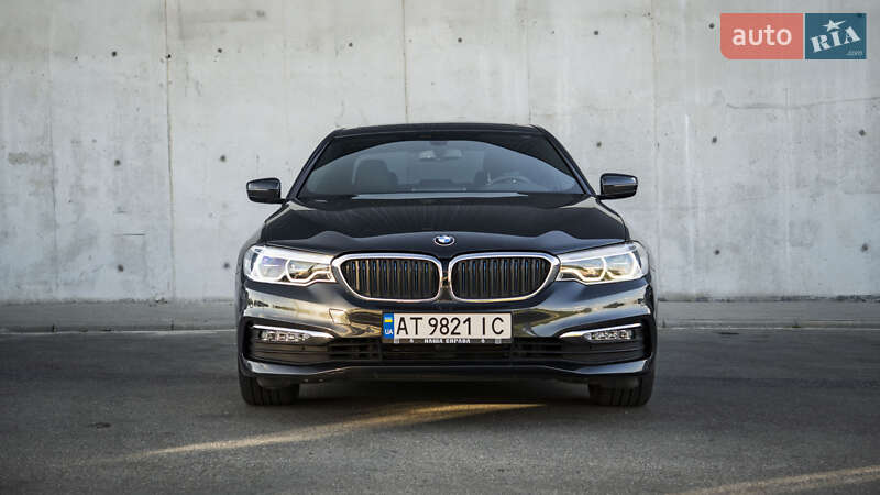 Седан BMW 5 Series 2018 в Киеве