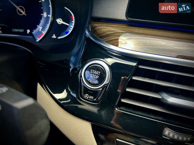 Седан BMW 5 Series 2018 в Дніпрі фото 60 Седан BMW 5 Series 2018 в Дніпрі