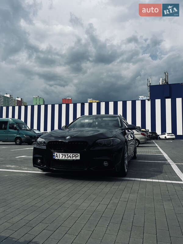 BMW 5 Series 2012