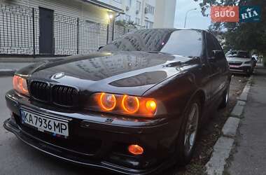 Седан BMW 5 Series 2002 в Киеве