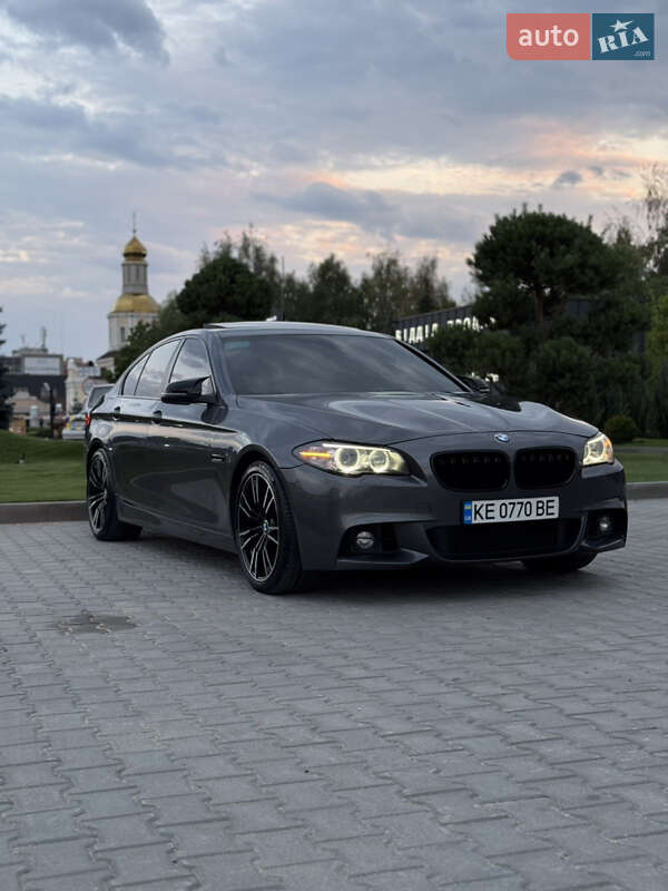 BMW 5 Series 2015